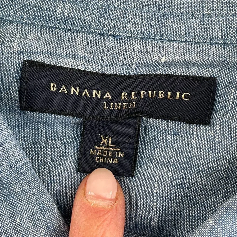 Banana Republic Shirt Men XL Blue 100% Linen Chambray‎ Long Sleeve Preppy